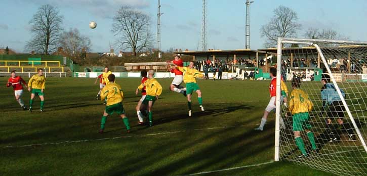 Tomkins header vs Hitchin.